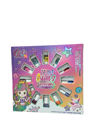 صورة مجموعة أظافر صناعية للأطفال تتضمن المجموعة 12 في 1 من الأظافر الصناعية المصممة للأطفال بعمر 6 سنوات فما فوق